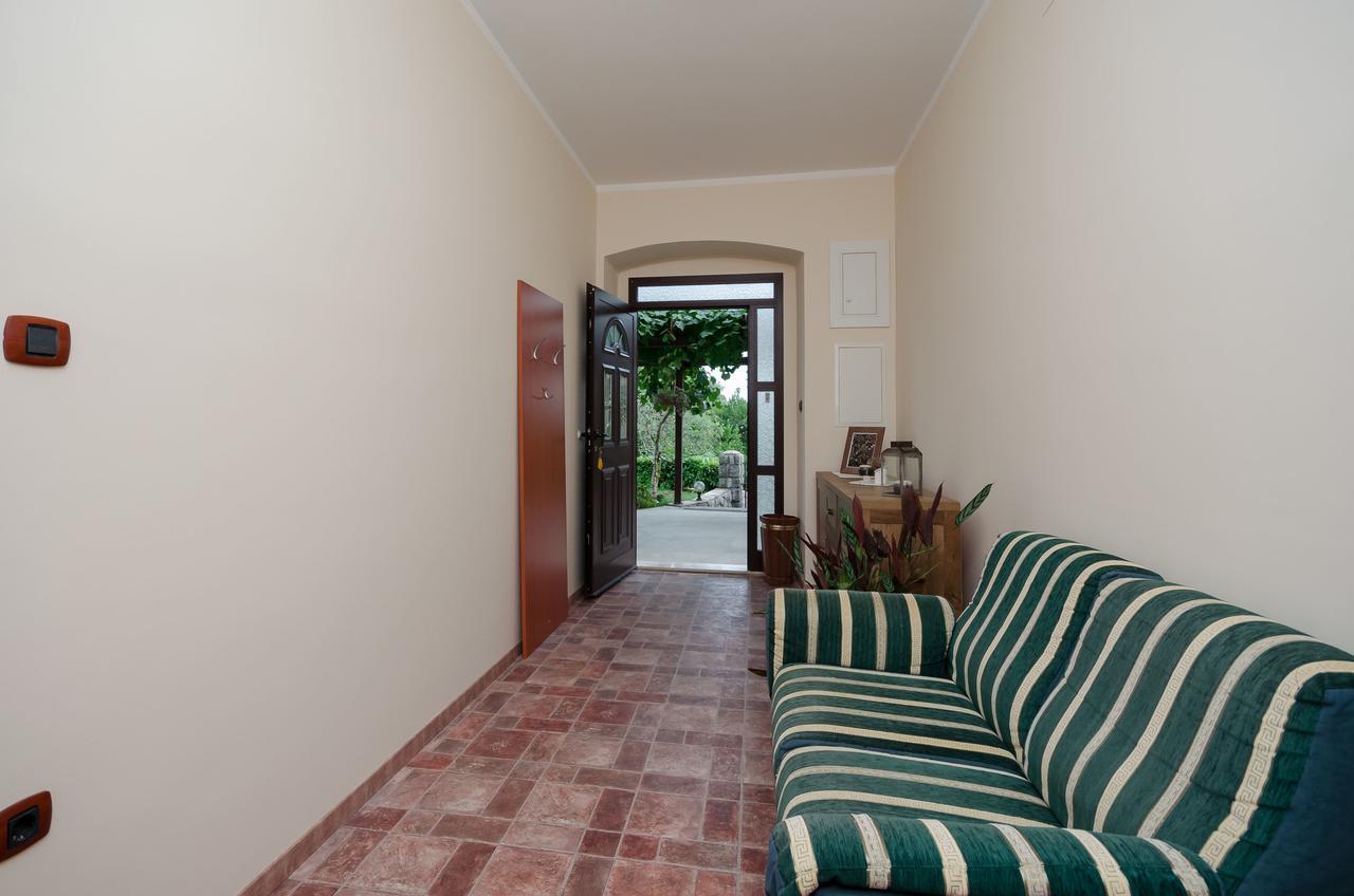 Apartment Aleksandra Rijeka Exterior photo